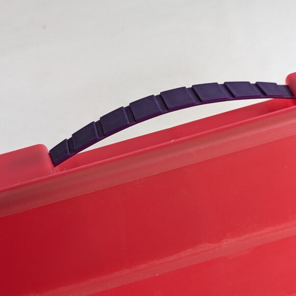 Hot pink plastic small parts organizer storage box, beads sorting craft storage - Picture 7 of 8